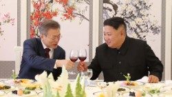third-inter-korean-summit-in-pyongyang-1537447934639.jpg