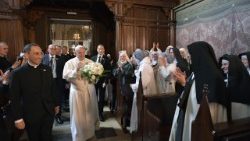 pope-francis-in-lithuania-1537712238022.jpg