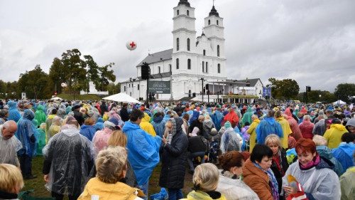 Lettonie: le Pape exhorte «à toucher la souffrance des autres»