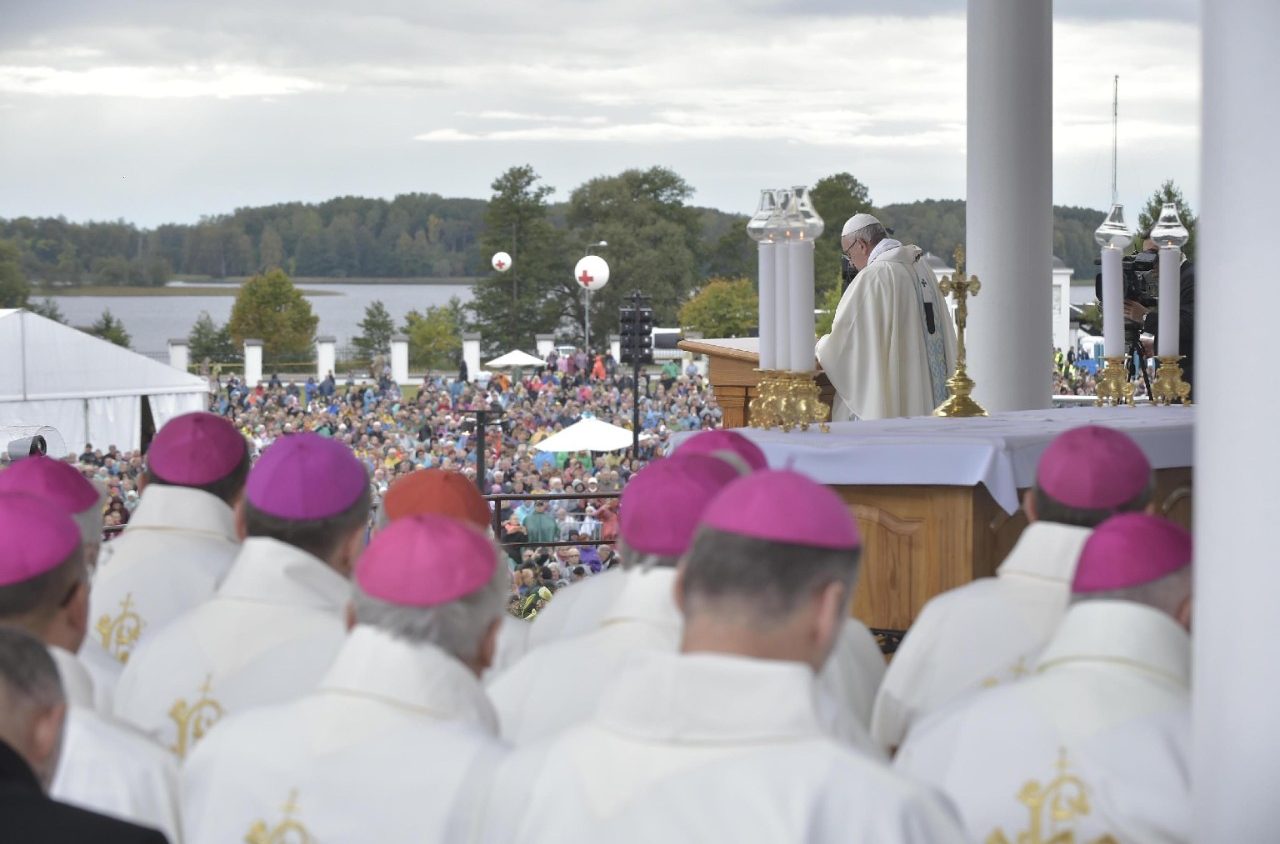 Papa francisko: utu na heshima ya binadamu vipewe kipaumbele katika tasnia ya habari! - | vatican news