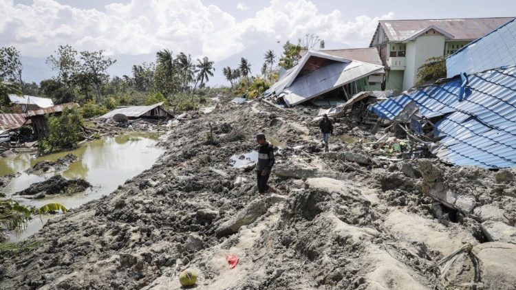 The aftermath of earthquake and tsunami and earthquake in Indonesia's Central Sulawesi province. 