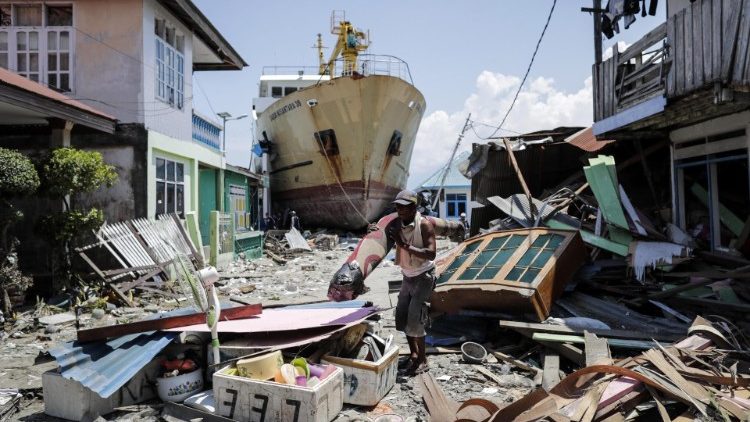 Tsunami and earthquake aftermath in Central Sulawesi