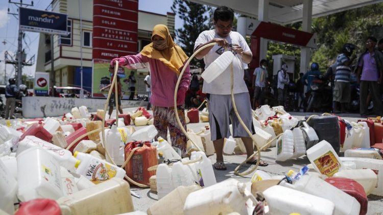 Indonezja po trzęsieniu ziemi