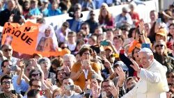 pope-francis--audience-at-the-vatican-1539159976609.jpg