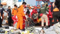 lion-air-jt-610-crash-in-indonesia-1540803685852.jpg