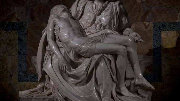 Vaticano: nuova illuminazione per la Pietà di Michelangelo