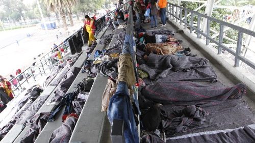 Mexiko-Stadt: Erste Flüchtlingskarawane eingetroffen