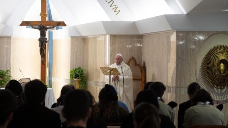 Литургия на папата в Санта Марта