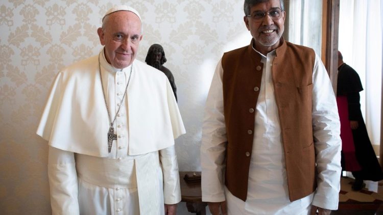 Ferenc pápa és Kailash Satyarthi indiai aktivista 