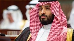 saudi-king-inaugurates-shura-council-s-3rd-ye-1542636797960.jpg