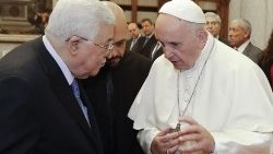 pope-francis-receives-president-of-the-palest-1543840127262.jpg