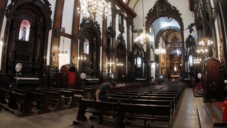 Five dead in a shootout inside a cathedral in Brazil