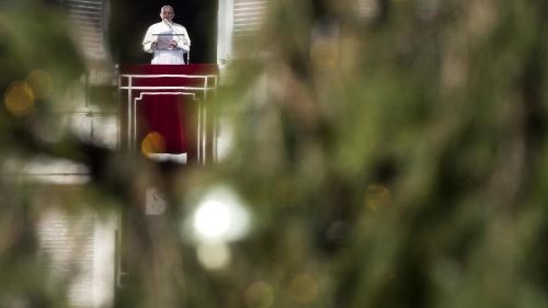 Pápež sa prihovoril tým, ktorí prežijú Vianoce ďaleko od rodiny