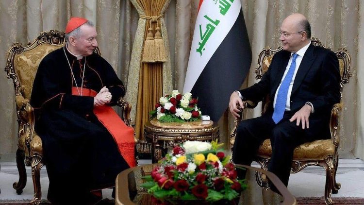2018 metų vizito Irake metu kardinolas Parolinas susitiku su prezidentu Salihu