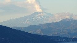 etna--seconda-notte-tranquilla-sul-vulcano--s-1545988128032.jpg
