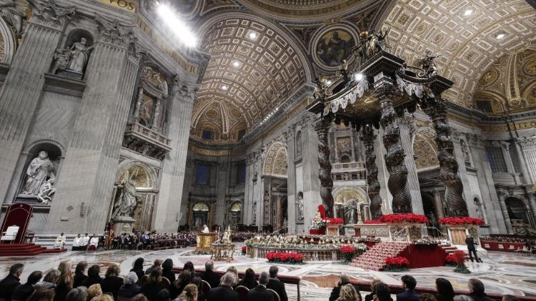 教皇フランシスコ、大晦日に夕べの祈り、元旦に「神の母聖マリア」祭日のミサ
