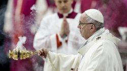 pope-francis-celebrates-mass-of-the-solemnity-1546337037961.jpg