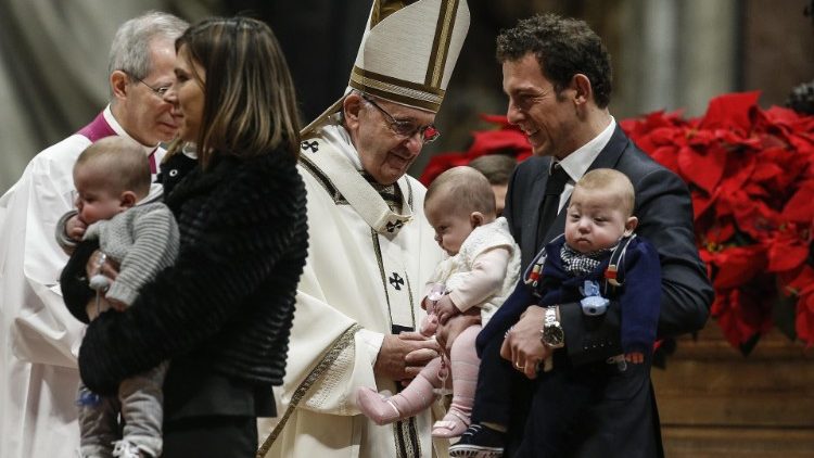 Pope Francis leads the Epiphany mass 