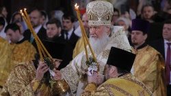 russian-orthodox-christmas-service-1546819428864.jpg