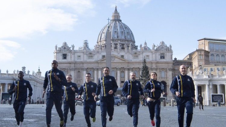 Спартсмены каманды Athletica Vaticana