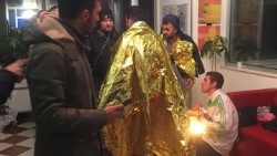 migranti--in-51-su-barca-incagliata--salvati--1547139535827.jpg