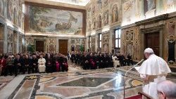 papa--la-storia-e-maestra-di-vita--ma-ha-ben--1547302135814.jpg