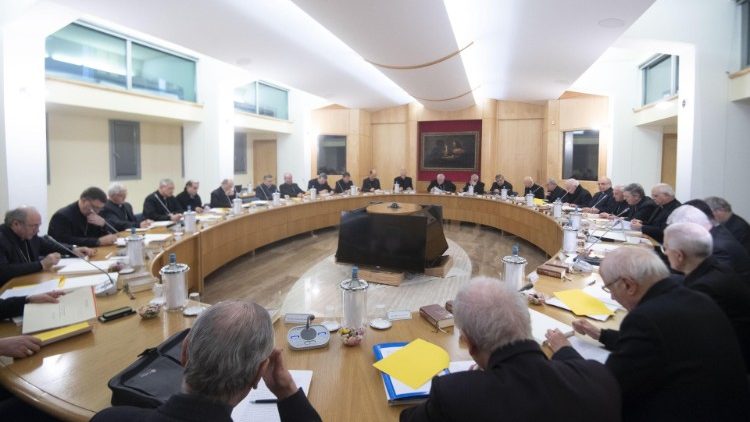 Các Giám Mục Ý trong khóa họp tháng 01.2019