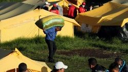 authorities-clear-camp-of-venezuelan-migrants-1547600628073.jpg