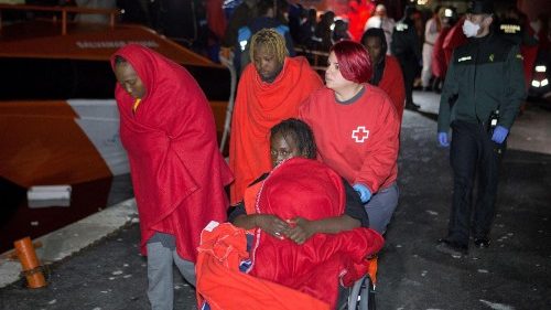 Il dolore del Papa per i migranti morti nel Mediterraneo