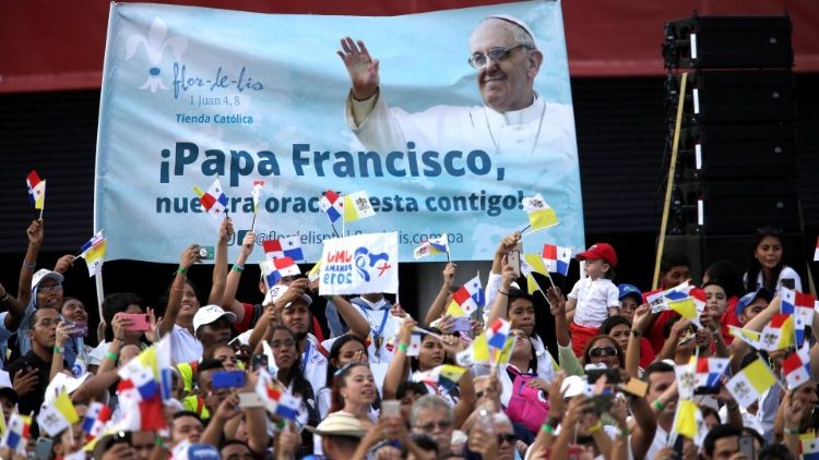 pope-francis-arrives-in-panama-for-the-world--1548283428858.jpg