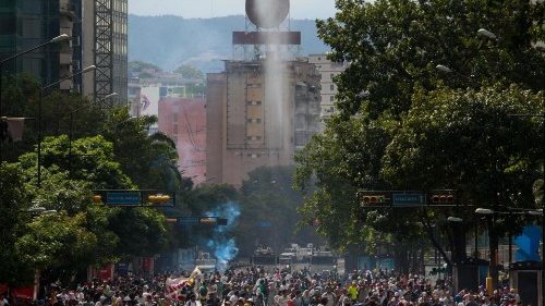 Il Papa segue la situazione in Venezuela e prega per tutti i venezuelani