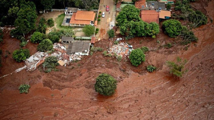  Shembja e digës në Brazil