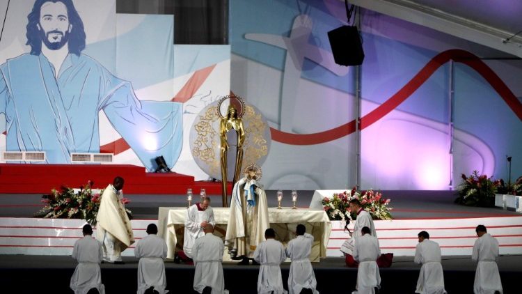 Papa Francisko anawataka vijana kutangaza na kushuhudia tunu msingi za maisha!
