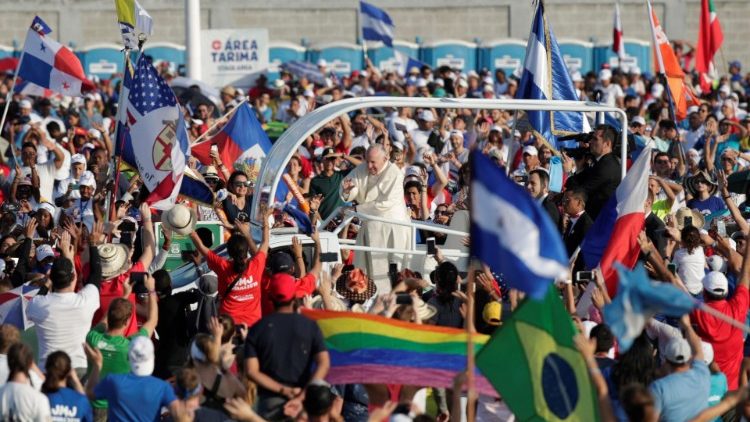 700 mil fiéis acompanharam a celebração no Campo São João Paulo II
