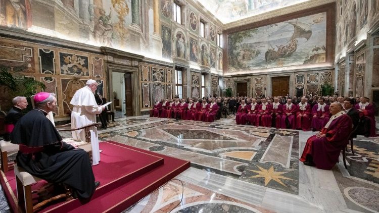 Papa Franjo s članovima Rimske rote; Vatikan, 29. siječnja 2019.