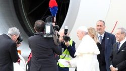 pope-francis-visits-united-arab-emirates-1549198129601.jpg