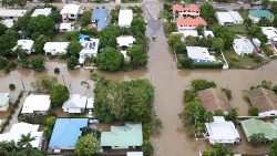 flooding-continues-in-north-queensland--austr-1549357753815.jpg