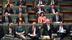 question-time-at-parliament-house-in-canberra-1549976986403.jpg