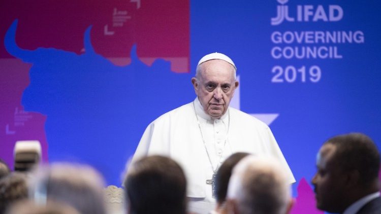 Popiežius Tarptautinio žemės ūkio plėtros fondo sesijoje