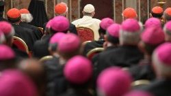 pedofilia-papa-e-vescovi-fanno--mea-culpa--su-1550944205335.jpg