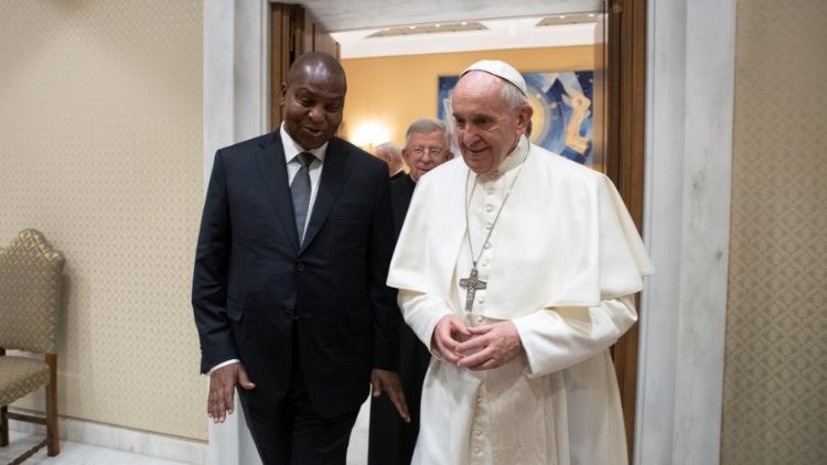 Папа падчас сустрэчы з Прэзідэнтам Цэнтральнаафрыканскай Рэспублікі