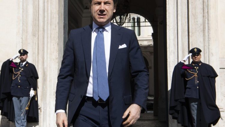 Il premier italiano Conte al termine del vertice di governo, ieri, sulla cosiddetta Via della Seta
