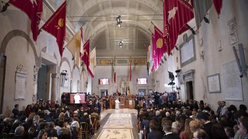 Papa: Roma sia all’altezza della sua storia e affronti la sfida dell’accoglienza
