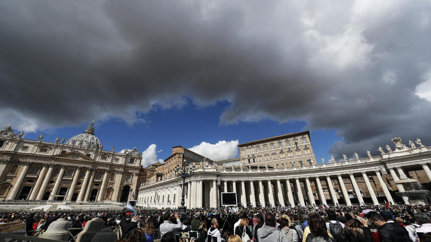 Thirrja e françeskut për refugjatët në libi dhe viktimat e afrikës jugore - vatican news