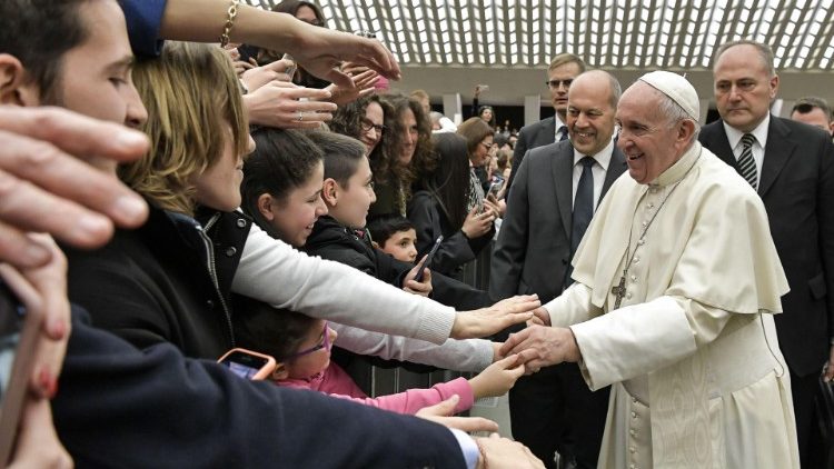 Popiežiaus audiencija mokiniams
