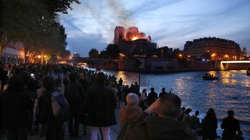 Incêndio na Catedral de Notre Dame: a oração do Papa Francisco