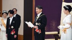 japan-s-new-emperor-naruhito-ascends-throne-m-1556687995048.jpg