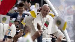 pope-francis-visits-bulgaria-1557065339246.jpg