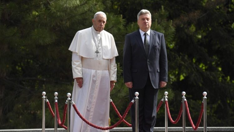 프란치스코 교황과 조르게 이바노프 북마케도니아 대통령