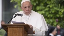 pope-francis-s-trip-in-bulgaria-and-northern--1557239941624.jpg